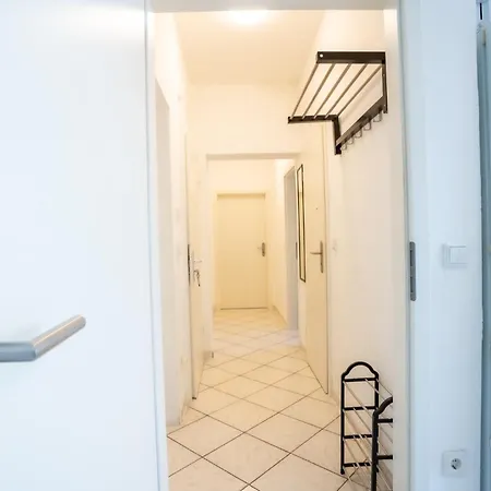 Bege Workflat 公寓 *