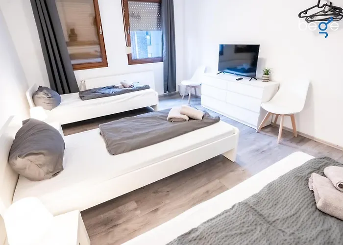 Bege Workflat 门兴格拉德巴赫